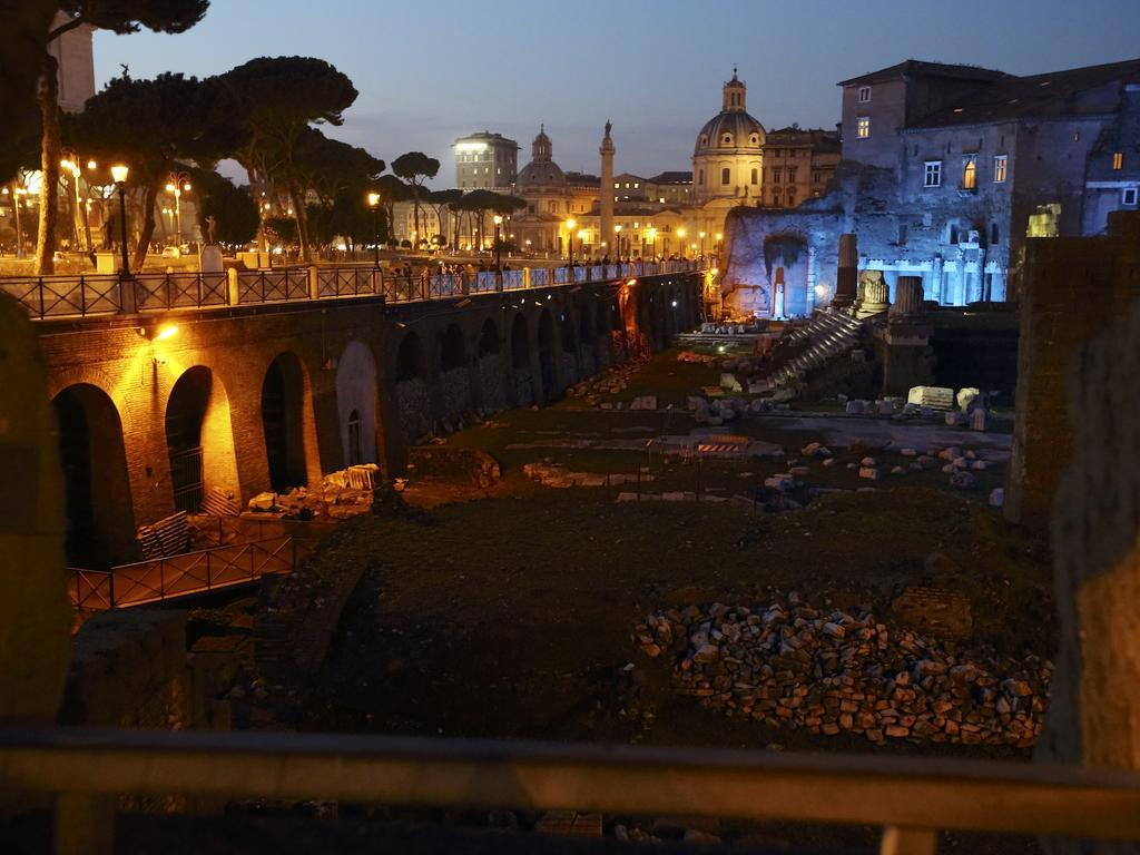 Tullia&Prisca Relais Hotel Rome Exterior photo