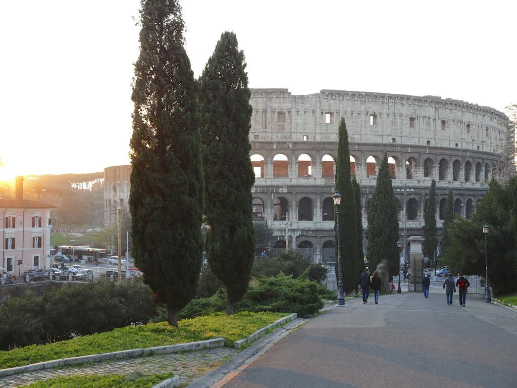Tullia&Prisca Relais Hotel Rome Exterior photo