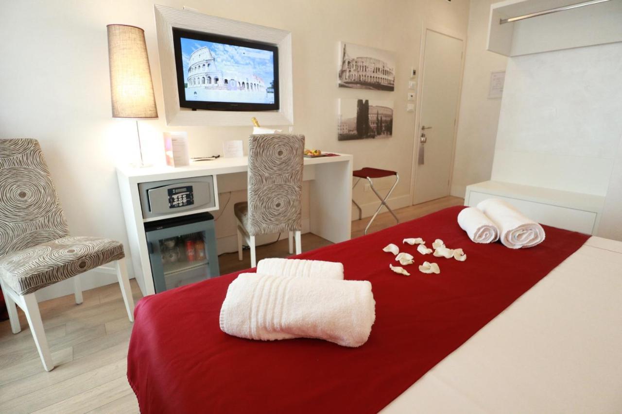 Tullia&Prisca Relais Hotel Rome Exterior photo